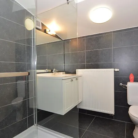 Spacious Holiday In Libin With Sauna Nyaraló