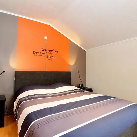 Spacious Holiday In Libin With Sauna Redu